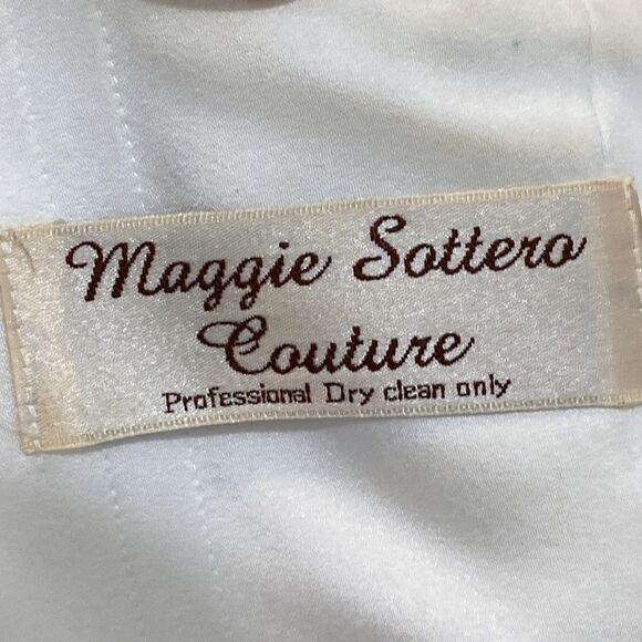 Maggie Sottero Couture A-Line Back Lace-Up White Wedding Dress - Picture 4 of 17